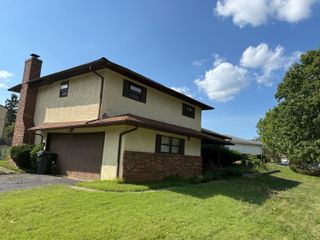 1239 Bradshire Drive, Columbus, OH 43220