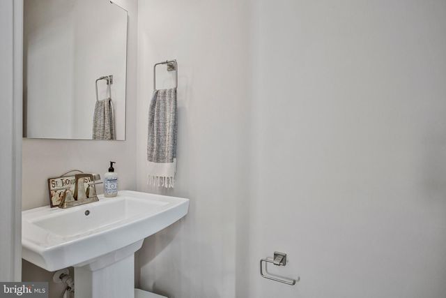 9012 WALLER TREE WAY, Upper Marlboro, MD 20772