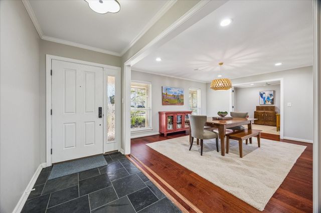 5918 Dumfries Drive, Houston, TX 77096