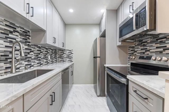 3605 W Hidden Lane 303, Rolling Hills Estates, CA 90274