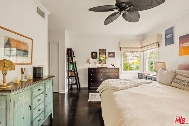 4009 Woodman, Sherman Oaks, CA 91423