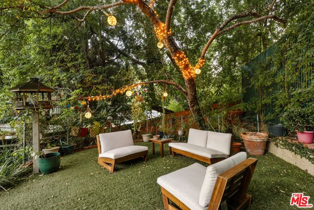 4009 Woodman, Sherman Oaks, CA 91423