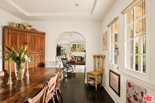 4009 Woodman, Sherman Oaks, CA 91423