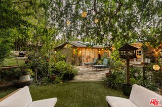 4009 Woodman, Sherman Oaks, CA 91423