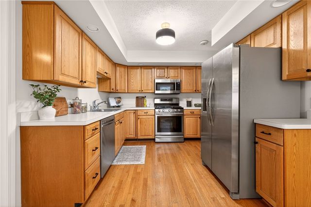 94 Greenwood Park, Pittsford, NY 14534