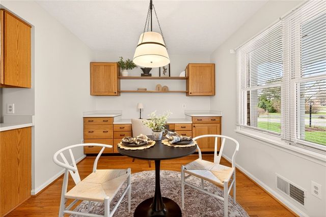 94 Greenwood Park, Pittsford, NY 14534