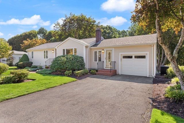 16 Leonard Rd, Sharon, MA 02067