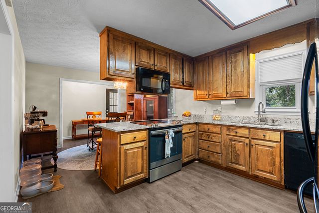 55 Manor Circle, Sharpsburg, GA 30277