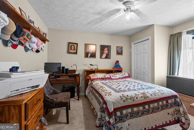 55 Manor Circle, Sharpsburg, GA 30277