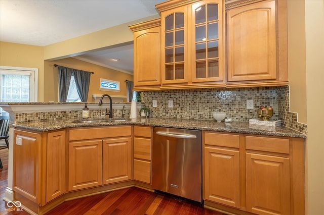 10973 Wintercove Way, Fishers, IN 46038