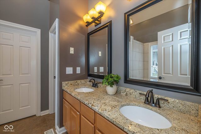 10973 Wintercove Way, Fishers, IN 46038