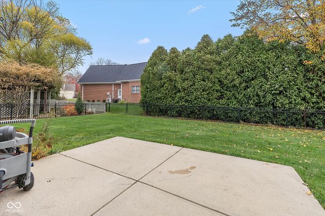 10973 Wintercove Way, Fishers, IN 46038