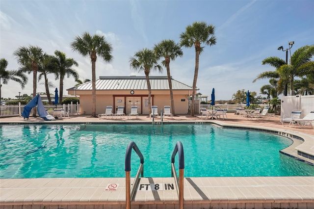 10 CORONADO DRIVE, Englewood, FL 34223