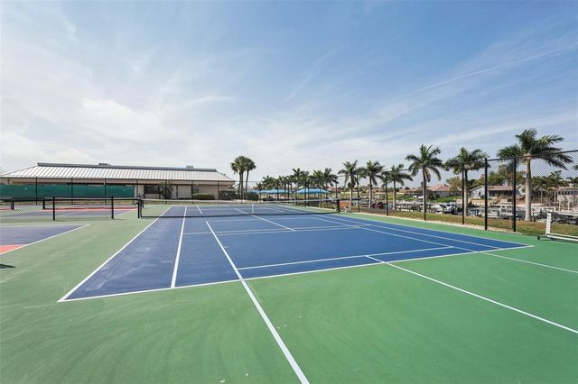 10 CORONADO DRIVE, Englewood, FL 34223