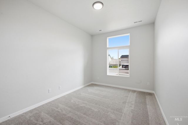 4963 S Bleachfield Ave, Meridian, ID 83642