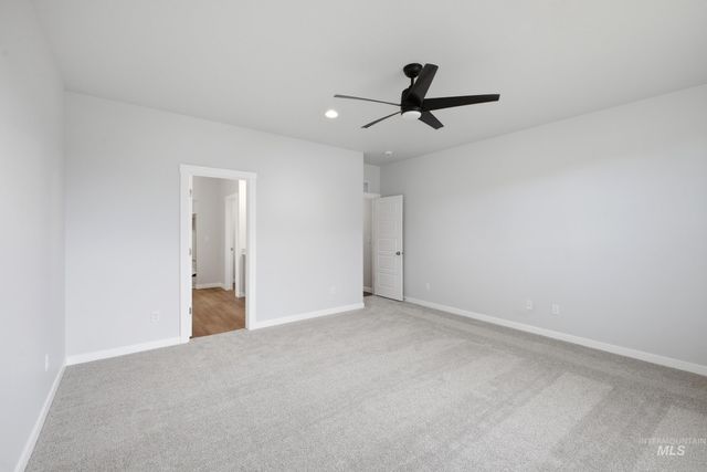 4963 S Bleachfield Ave, Meridian, ID 83642