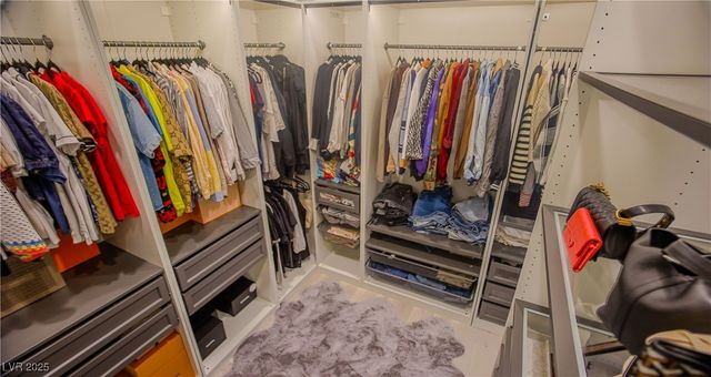 8310 West Camero Avenue, Las Vegas, NV 89113