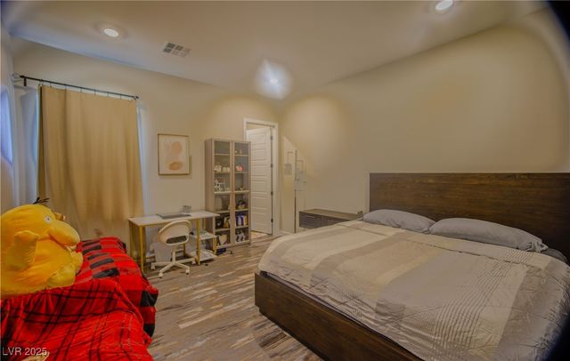 8310 West Camero Avenue, Las Vegas, NV 89113