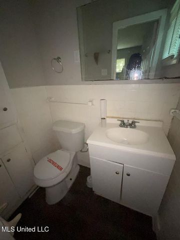 5610 Magnolia Drive, Jackson, MS 39209