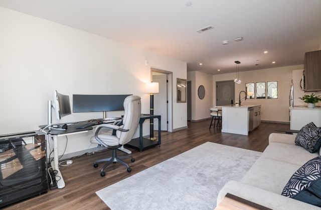 203 Lowell Street 317, Wilmington, MA 01887