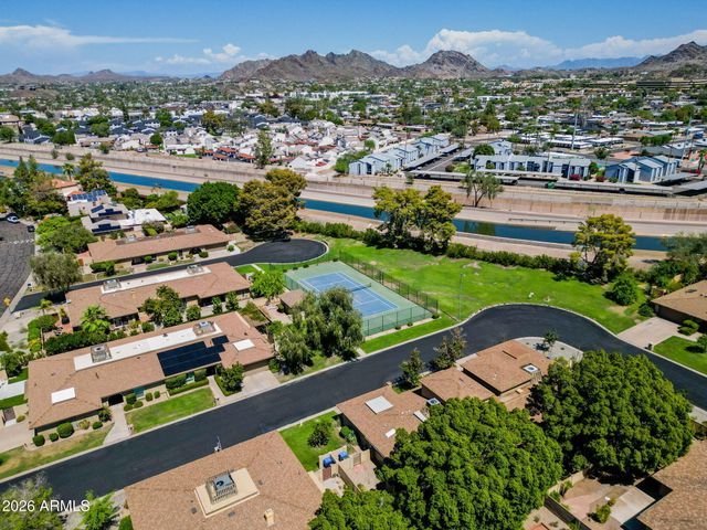1110 E ORANGEWOOD Avenue, Phoenix, AZ 85020