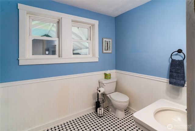 4010 Henderson Boulevard SE, Olympia, WA 98501