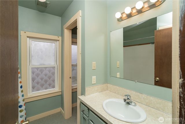 4010 Henderson Boulevard SE, Olympia, WA 98501