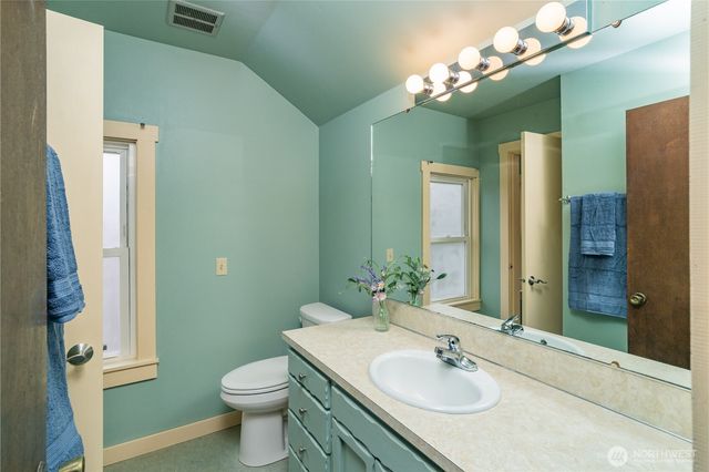 4010 Henderson Boulevard SE, Olympia, WA 98501