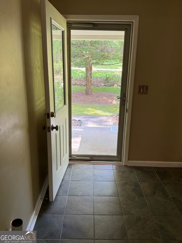 100 Walker Woods Drive, Carrollton, GA 30116