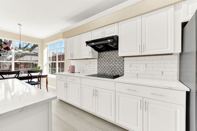 2712 WICKHAM Court, Plano, TX 75093