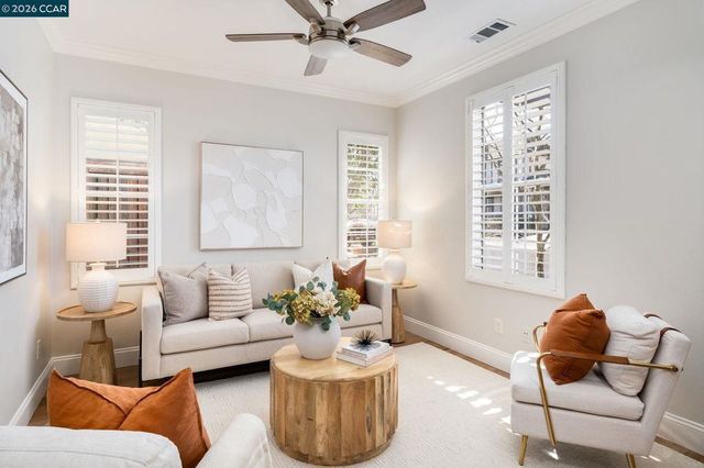 836 Griffon Court, Danville, CA 94506