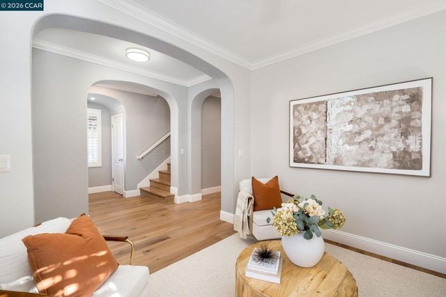 836 Griffon Court, Danville, CA 94506