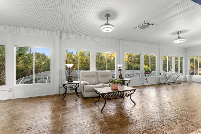 302 Kingston Rd., Myrtle Beach, SC 29572