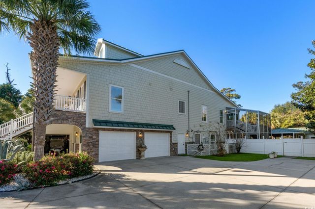 302 Kingston Rd., Myrtle Beach, SC 29572