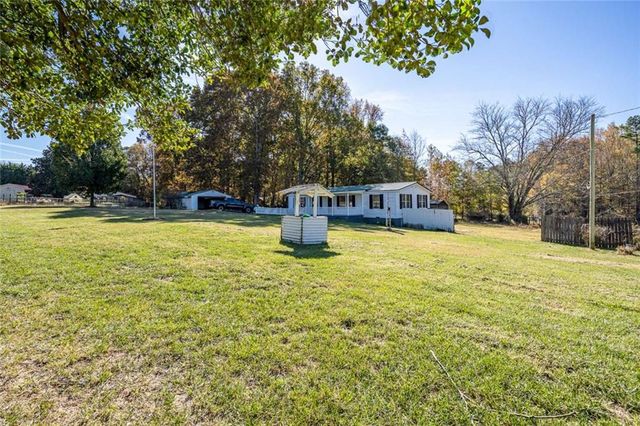 1694 Hannah Road, Villa Rica, GA 30180