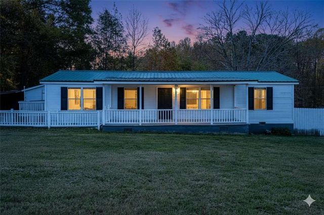 1694 Hannah Road, Villa Rica, GA 30180