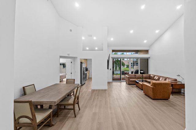 5097 Windsor Parke Drive, Boca Raton, FL 33496