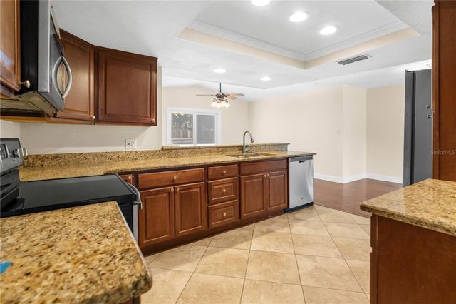 11422 FOX RUN, Port Richey, FL 34668