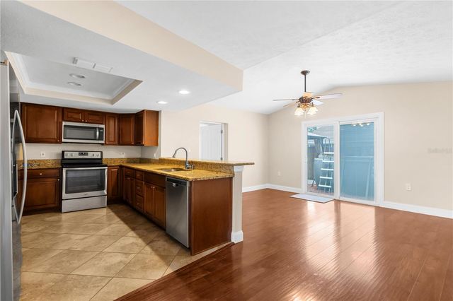 11422 FOX RUN, Port Richey, FL 34668