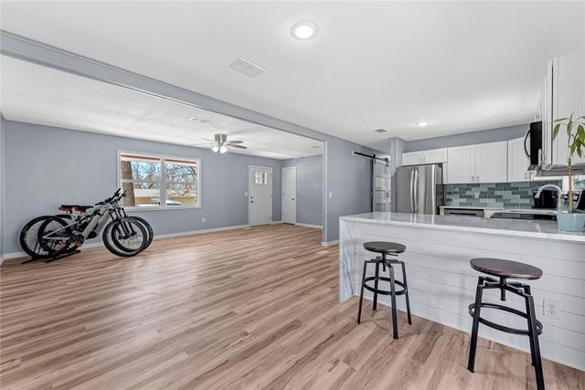 6 Ipswich Drive, Bella Vista, AR 72714
