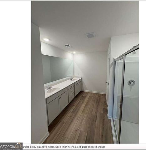 2562 States Avenue 24, Doraville, GA 30360