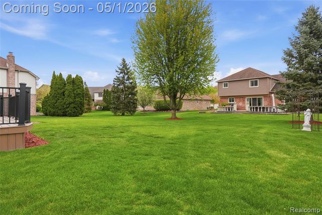 14428 Glen Eagle Court, Shelby Twp, MI 48315