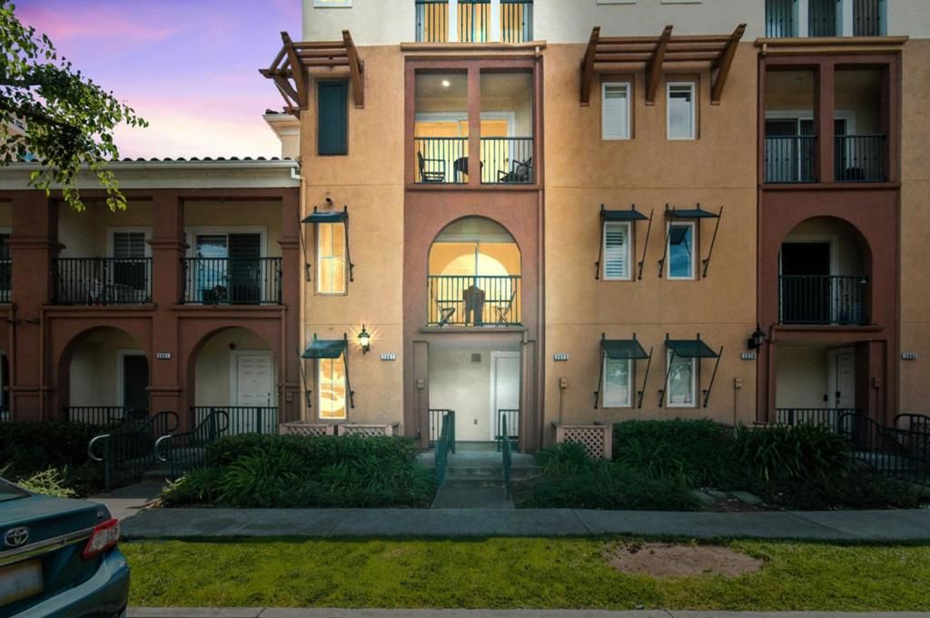 2067 Sonador, San Jose, CA 95128