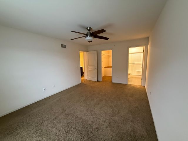 118 N Prospect Street, Roselle, IL 60172