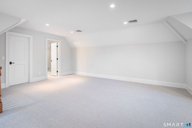 28 East Maple Street 28, New Canaan, CT 06840