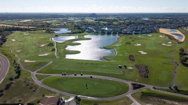 650 Pebble Beach Drive, Davenport, FL 33896