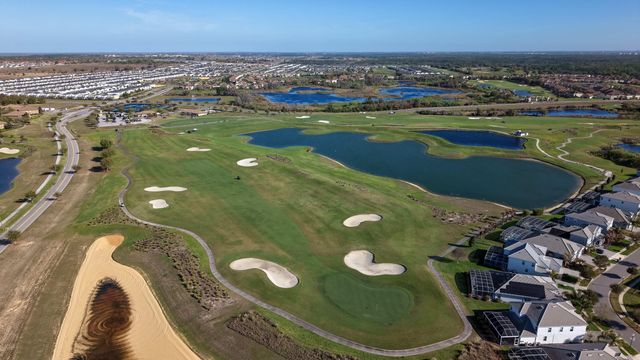 650 Pebble Beach Drive, Davenport, FL 33896