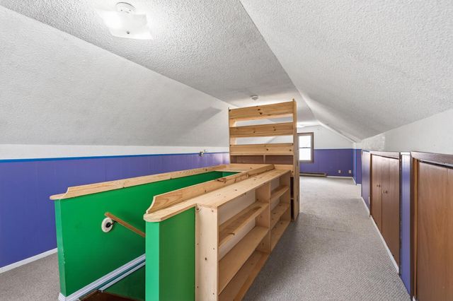 930 Hawthorne Avenue E, Saint Paul, MN 55106