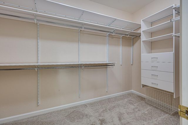 300 Lariat Loop, Lincoln, CA 95648