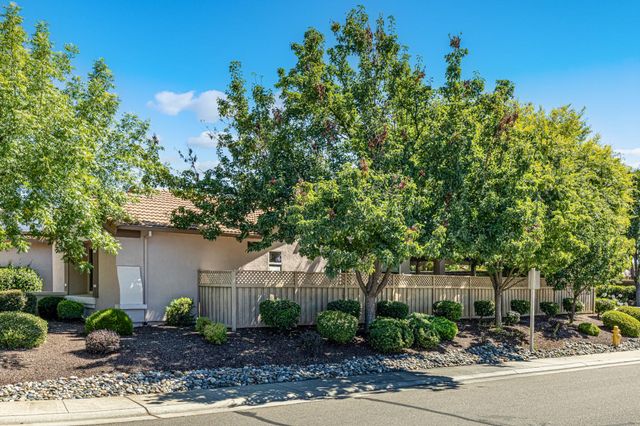 300 Lariat Loop, Lincoln, CA 95648